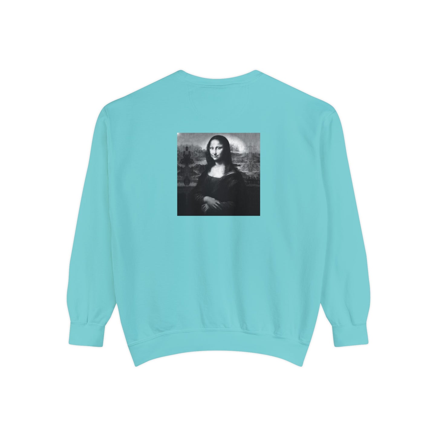 Mona Lisa (B&W): Luxurious Unisex Garment-Dyed Sweatshirt